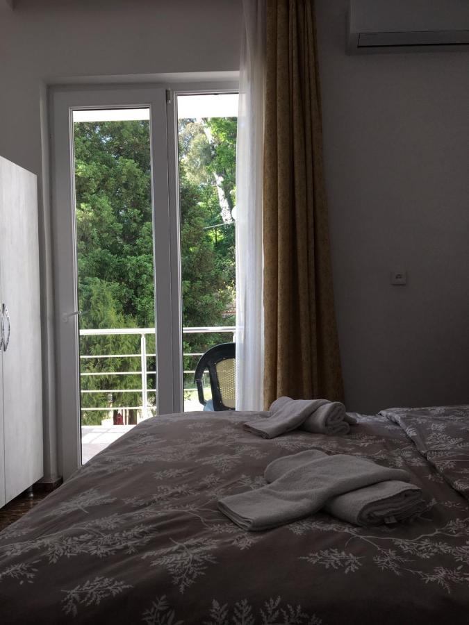 Rezo'S House 호텔 크바리아티 외부 사진